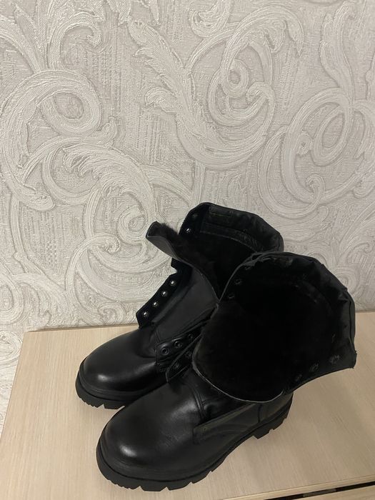 Продам Берцы зимние