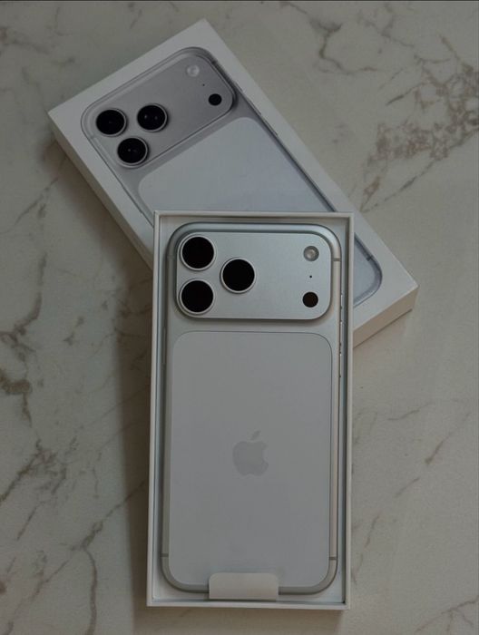 iPhone 17 Pro 256 GB Silver обмен
