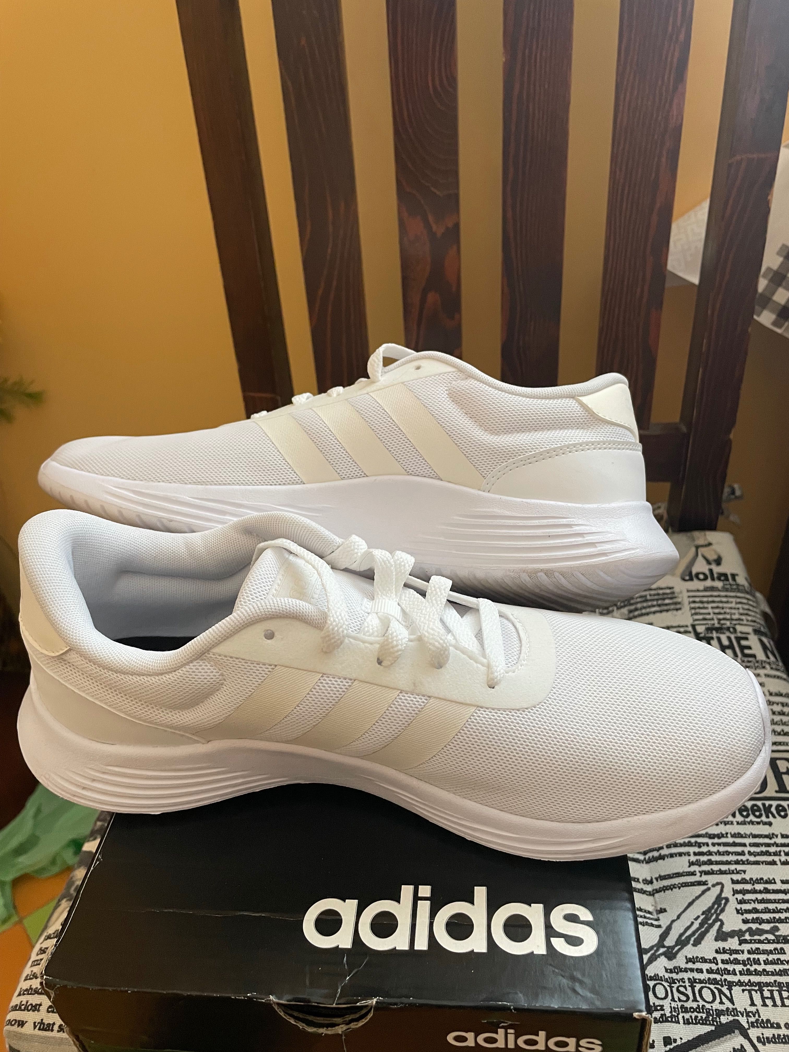 Маратонки Adidas Lite Racer 2.0