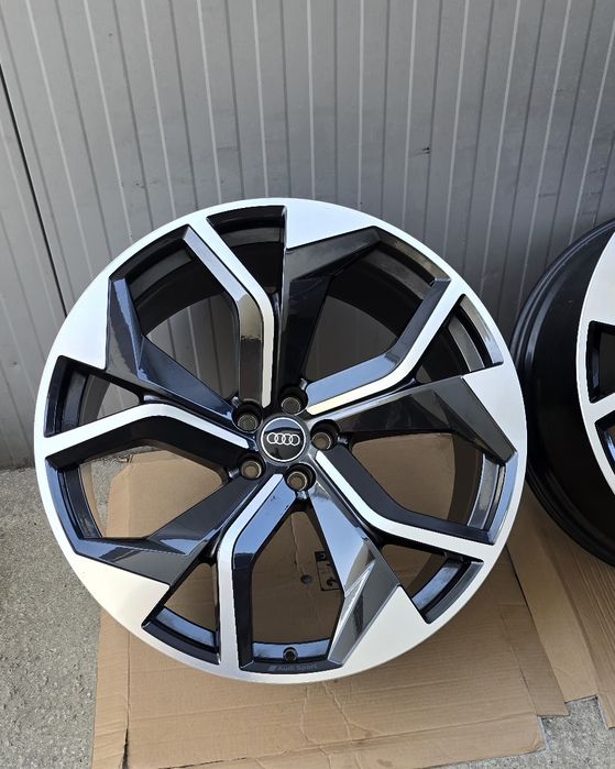 23" оригинални джанти  Audi Q8 ,RSQ 8