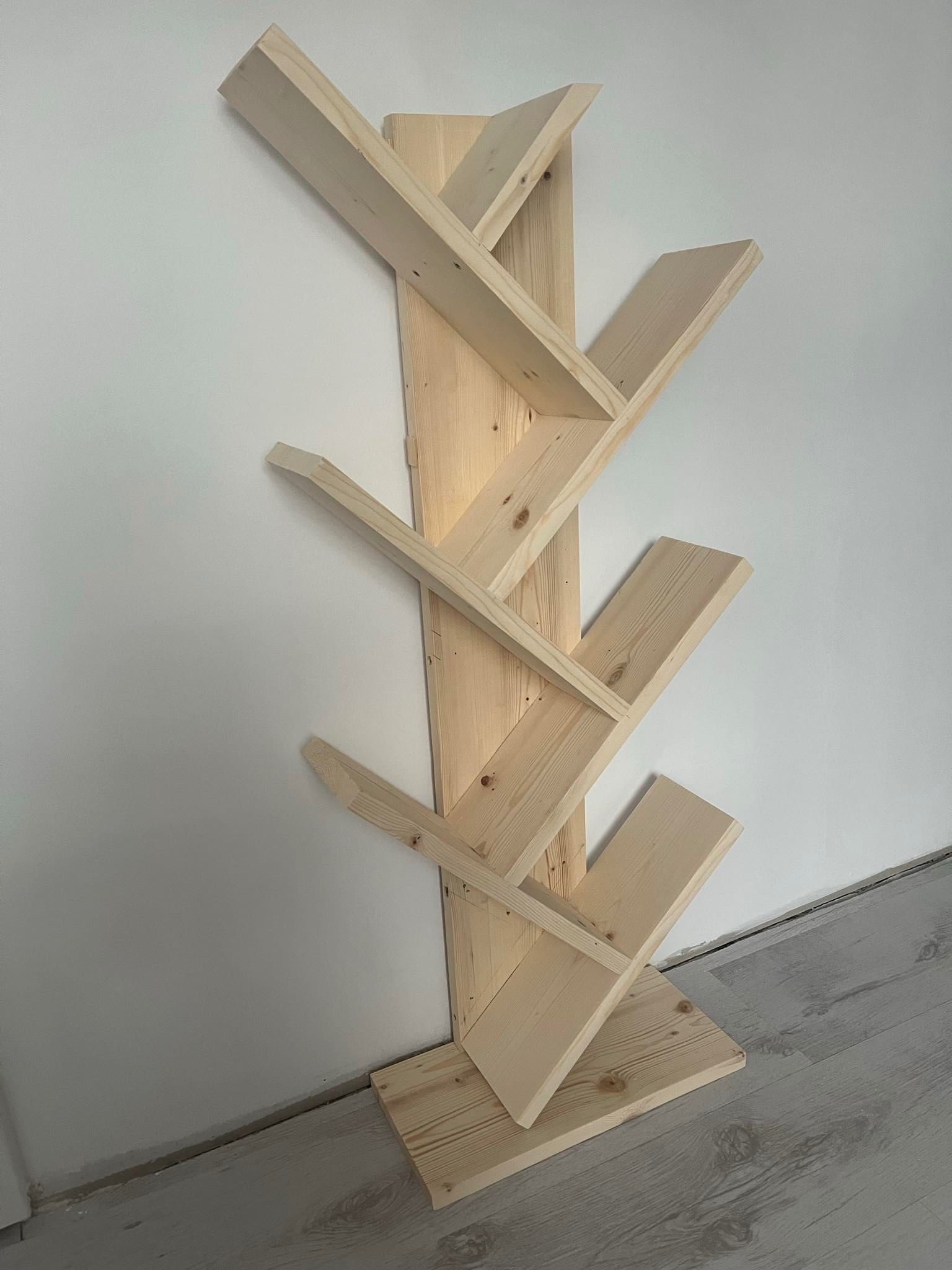 Етажерка за книги