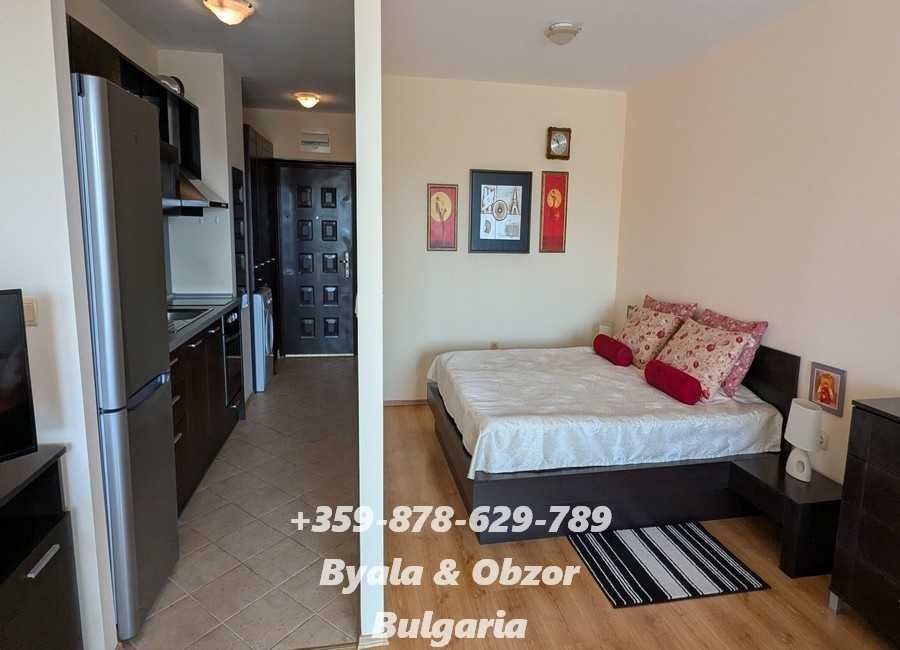 Просторен едностаен апартамент в гр.Обзор с кът за спалня