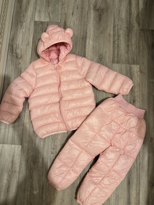 Продам костюм на 3/4 года