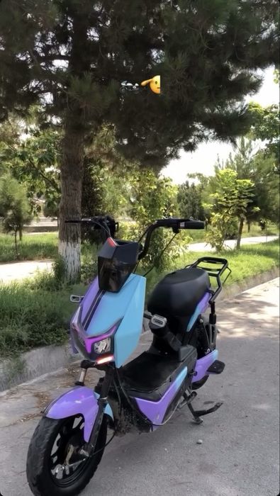 Skuter akula zor holatda