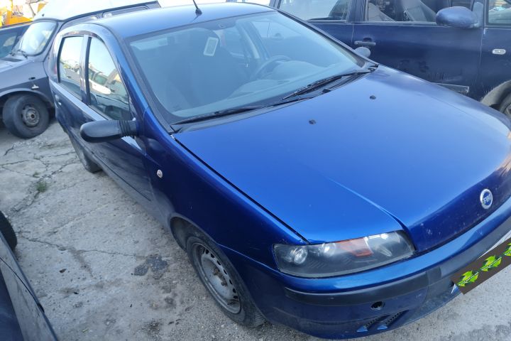 Pedala acceleratie 8200 386 506 Fiat Punto a 2-a generatie