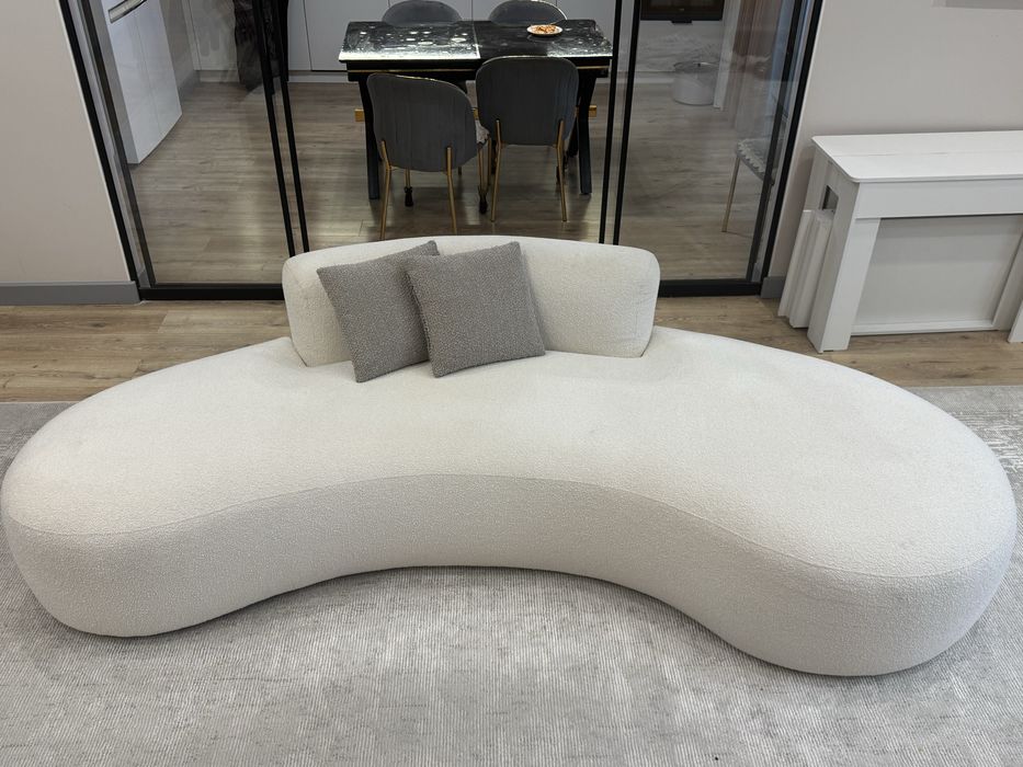 Дизайнеский диван