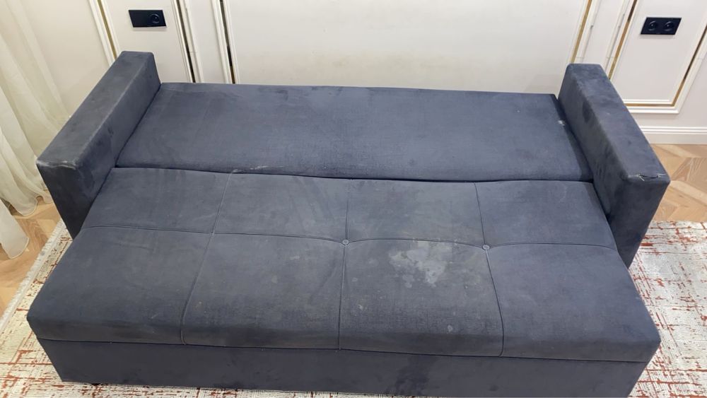 Диван велюр  не новый