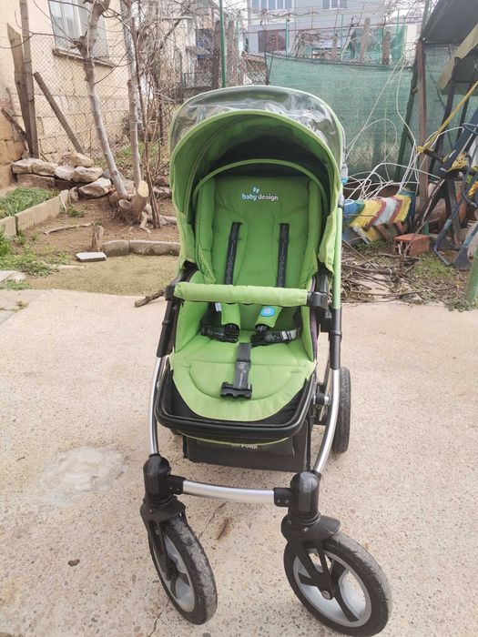 Продавам бебешка количка 2в1. Запазена много