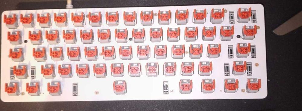 Tastatura Gaming Razer Huntsman Mini Mercury White Switch-uri Rosii.