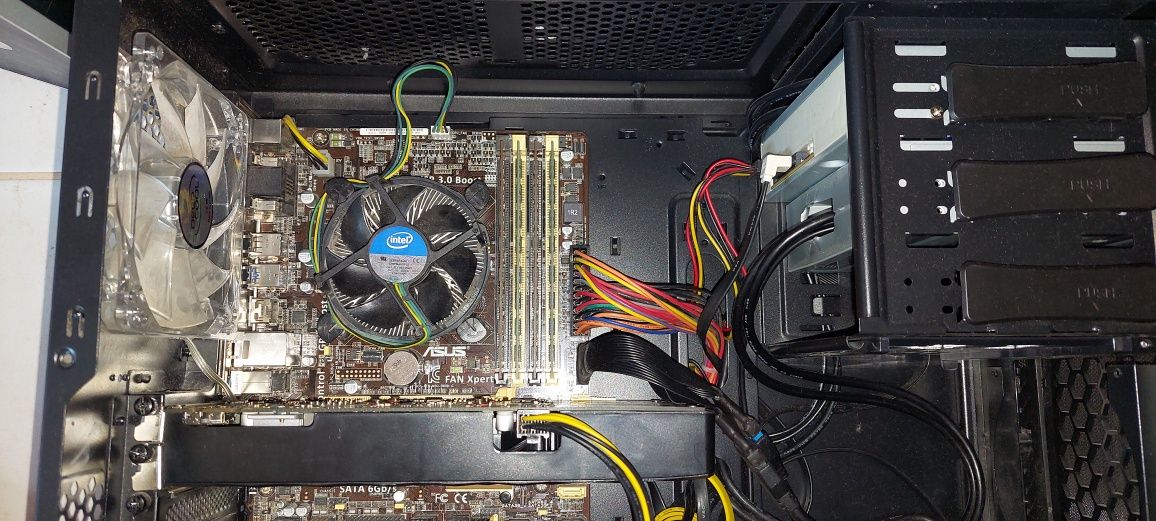 I7 4790k компютър за игри