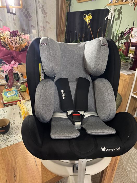 Стол за кола Cangaroo Admiral Isofix 360 градуса