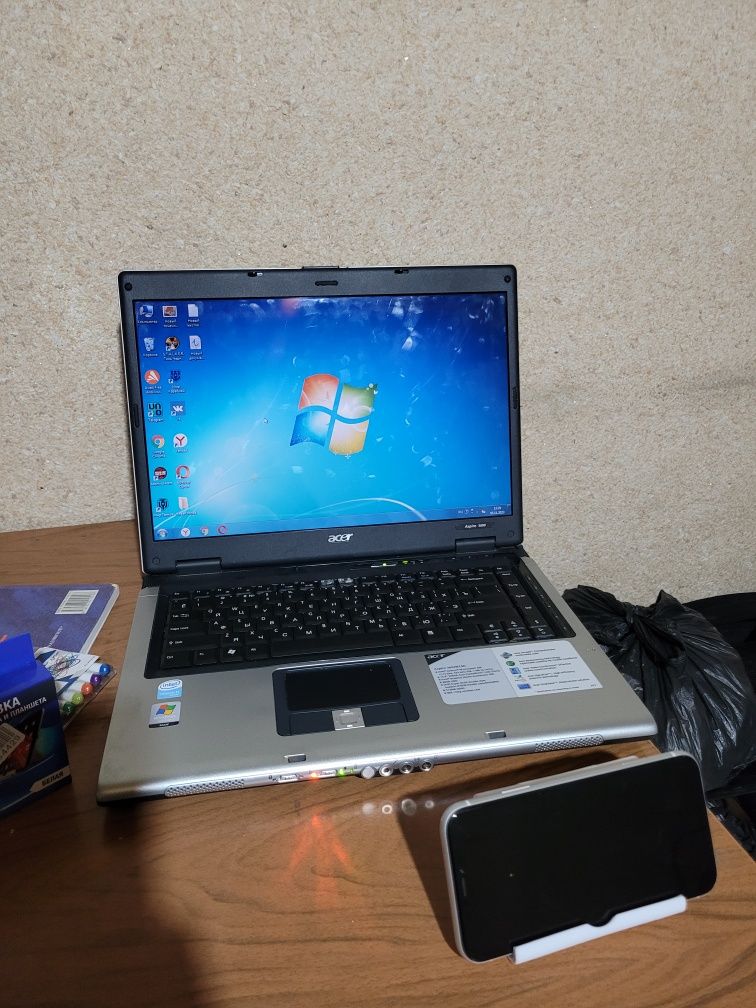 Acer Aspire 3690.