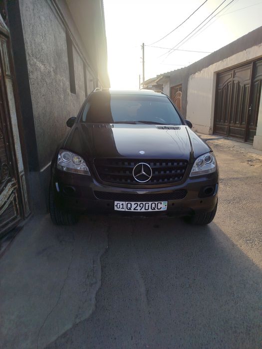 Продаётся Мерседес ML350 срочно деньги нужны