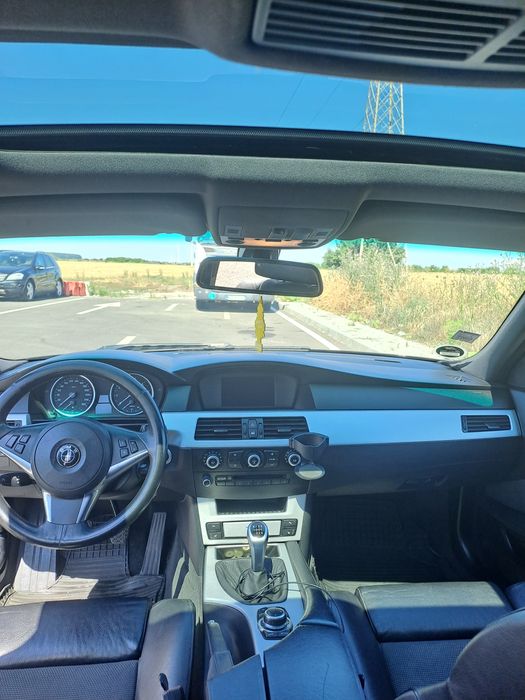 Vând bmw e60 520i