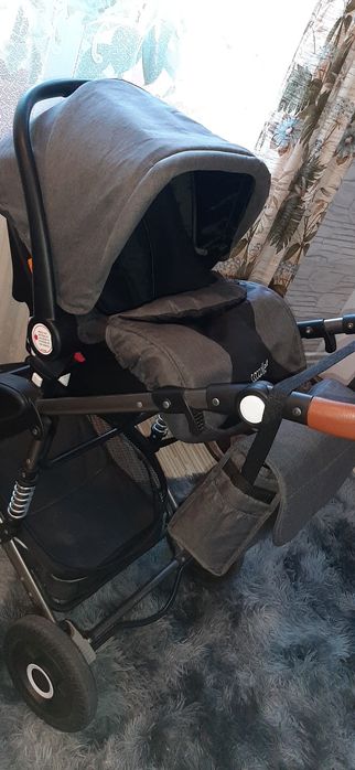 Vând Carucior modular transformabil 3 in 1 Coccolle Siyana Urban Grey