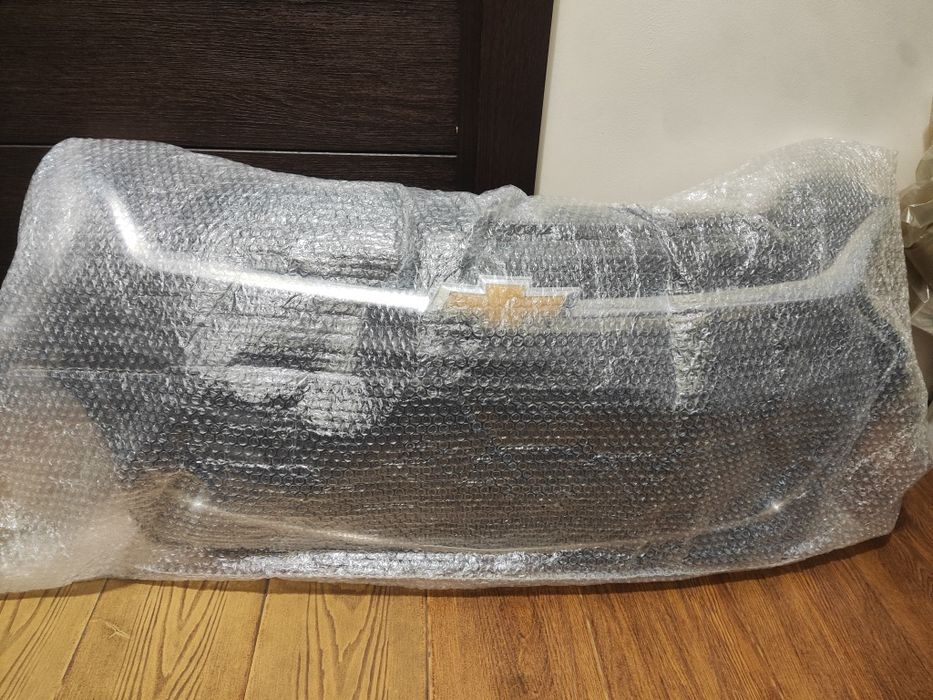 Продается новая облицовка, родная Трекер2 (премьер) оникс (премьер)