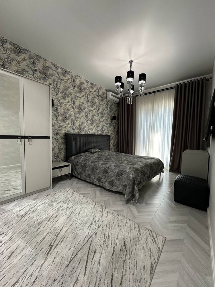Продается евро кв ДАРХАН АВЕНЮ 4/7/10 106м2