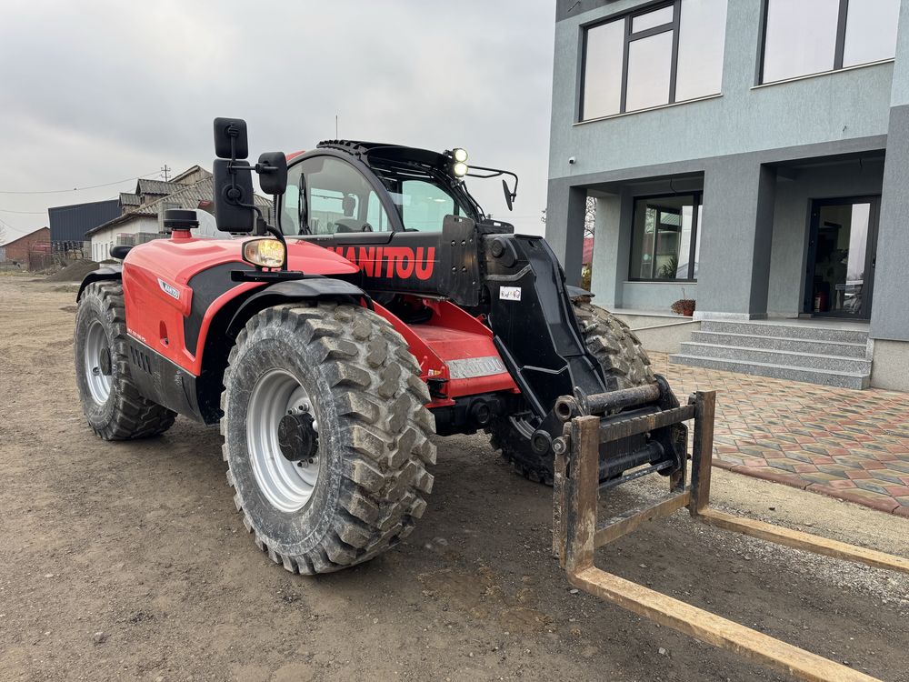 Incarcator telescopic Manitou MLT 737-130 PS+