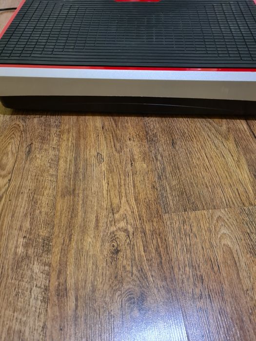 Немска вибрираща платформа