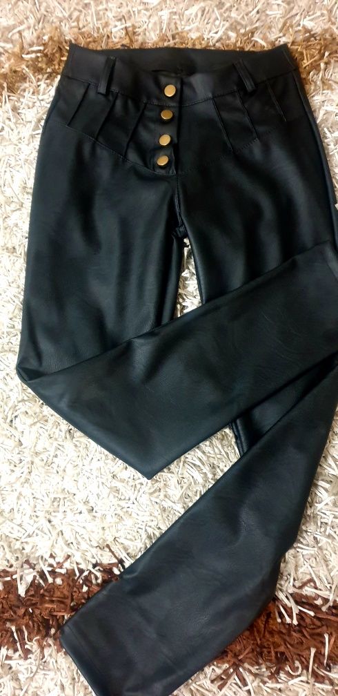 pantaloni piele marimea 36/S