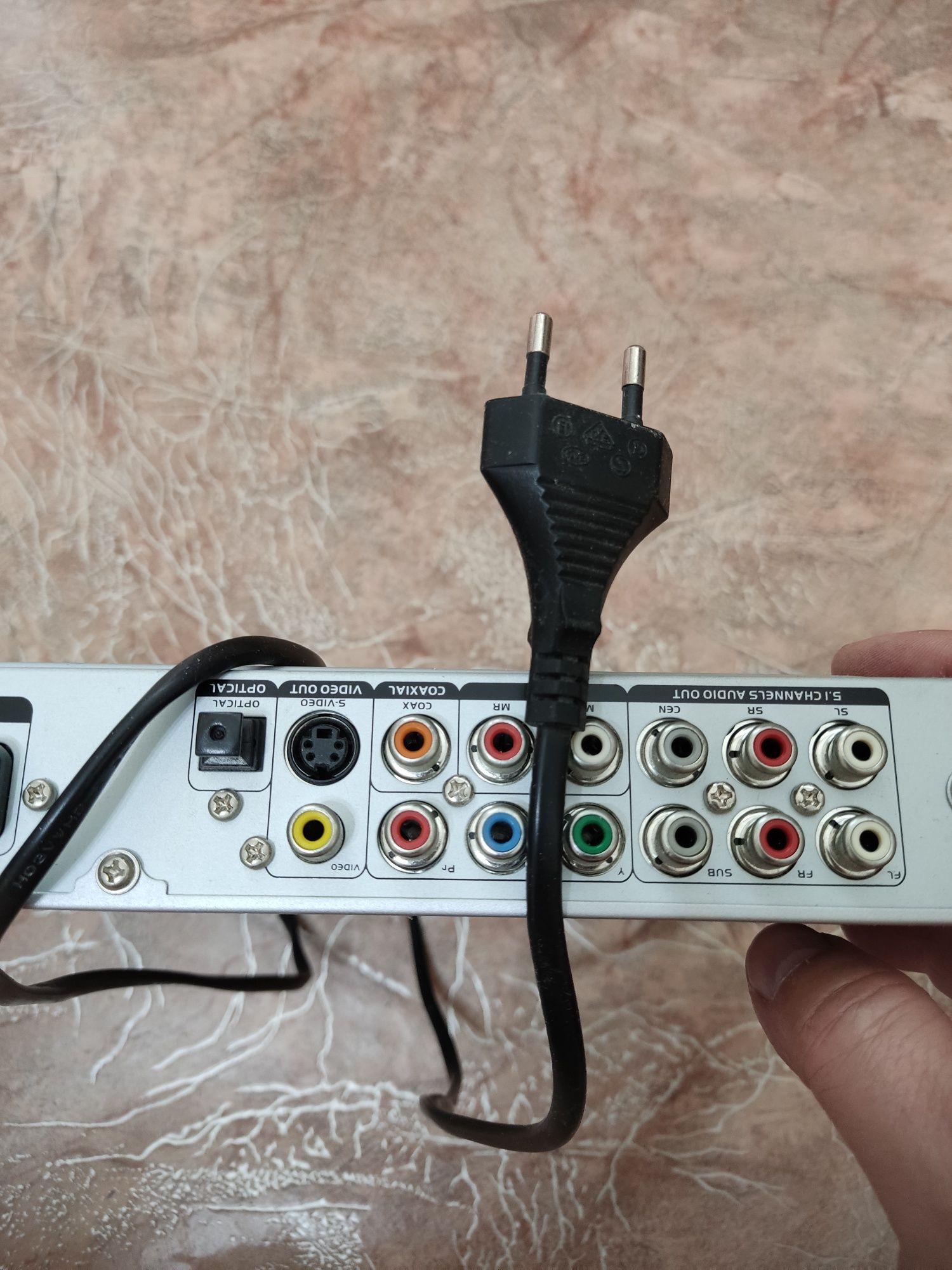 DVD player,два ресивера