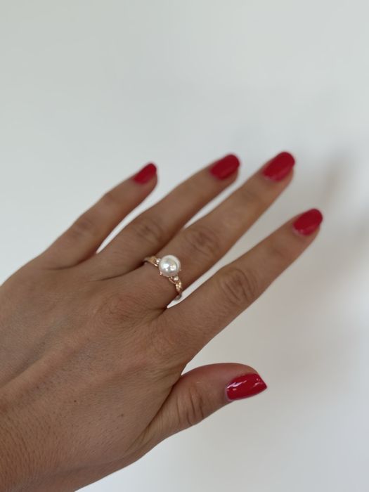 Inel cu perle, din argint - stantat 925 - nou - in cutie cadou