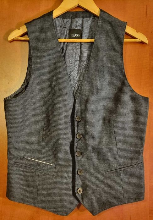 Vesta Hugo Boss marimea S