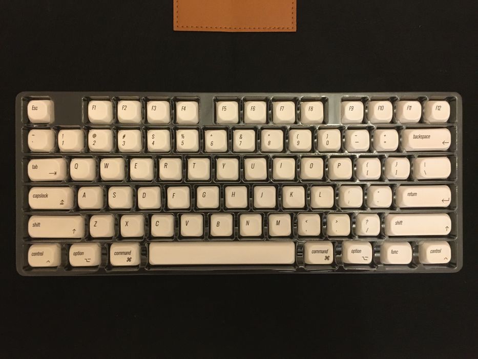 Механична клавиатура капачки