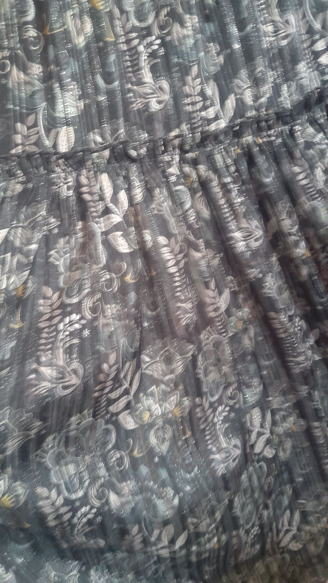 Rochie verde închis de doamne