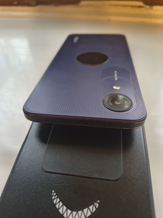 Oppo A17  blue navy