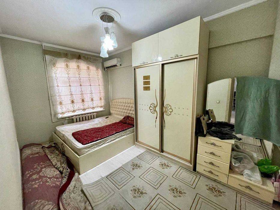 Ц-5
4/1/4
Площадь: 85 м² + подвал 12 м²