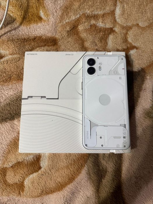 Продам Nothing Phone 2