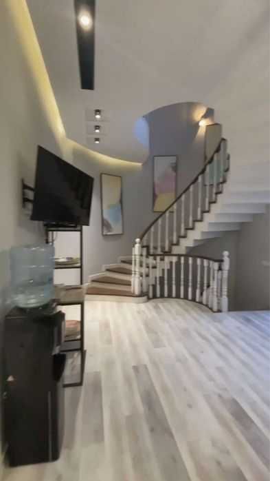 Срочно продаётся Шикарный 3-уровневый дом в Академ городок Госпиталь