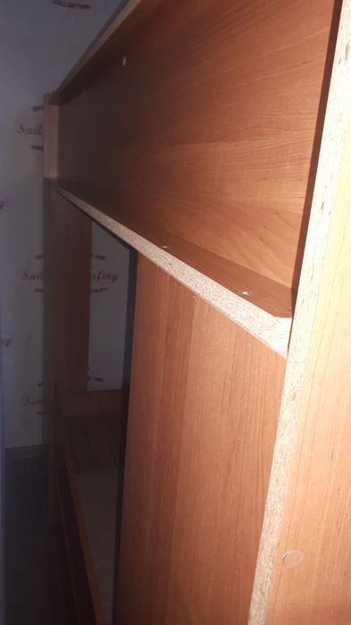 Двухъярусная кровать