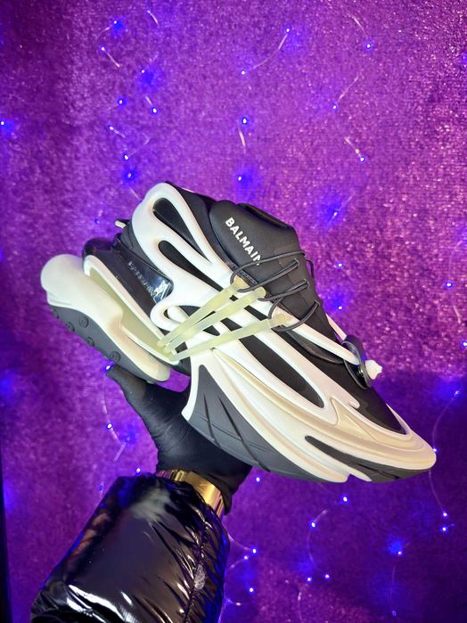 Balmain Unicorn Orice Model