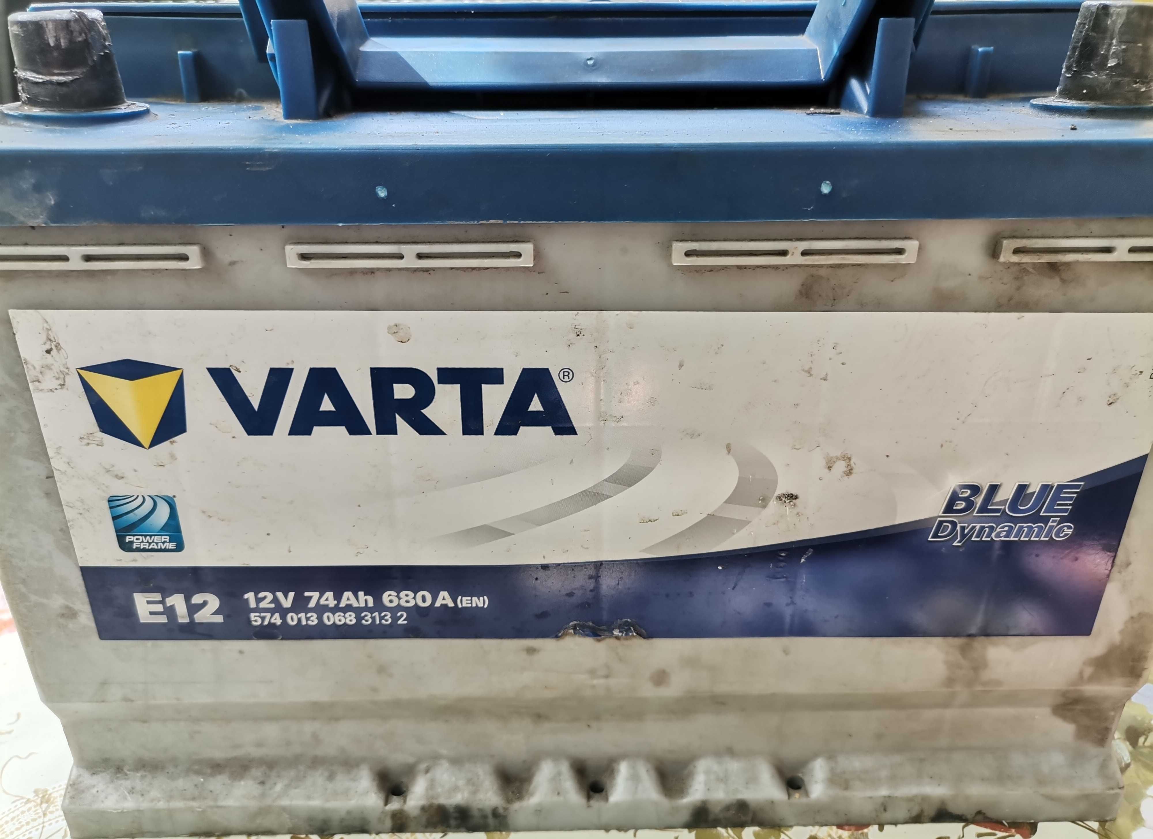 Акумулатор  Варта 12в 74 А ляв плюс