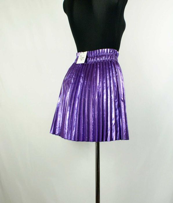 Fustă plisată mov metalizat, mărimea XS – nouă cu etichetă