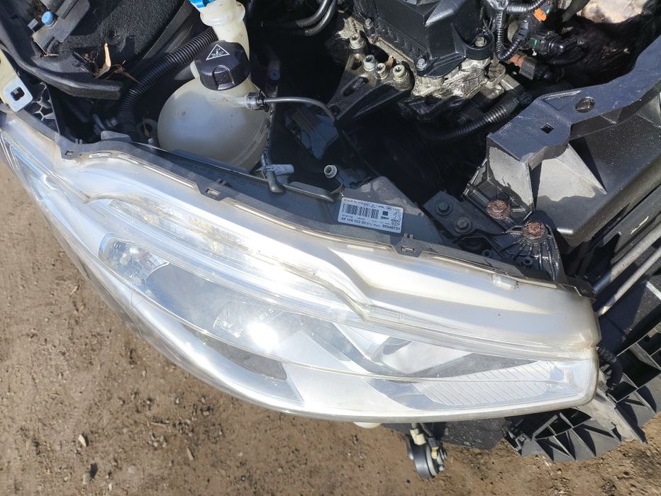 Фар/фарове за Пежо/Peugeot 208