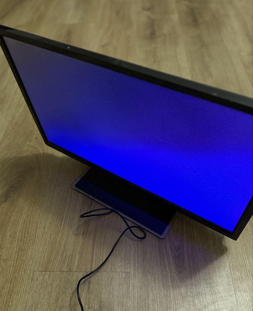 LED Монитор /Телевизор CROWN