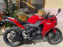 Honda CBR 125 R stare foarte bună.