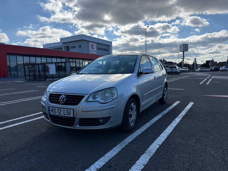 Vand vw polo 9n, an fabricatie 2005, motor 1.2 benzina