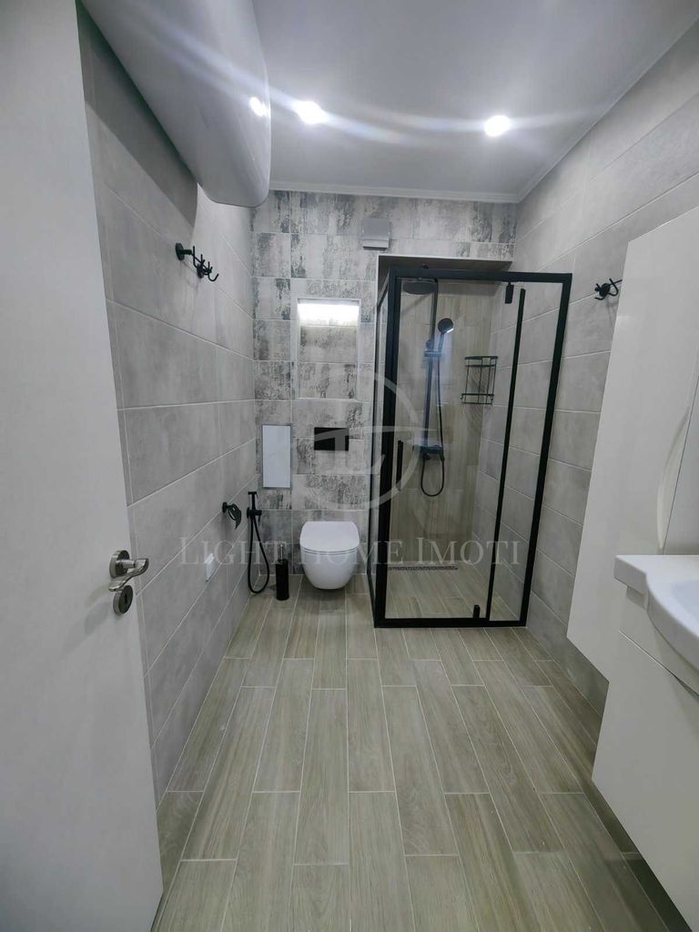 Продава се Двустаен апартамент в Пловдив, Христо Смирненски - 99 кв.м за 1904 €/кв.м - Снимка #4