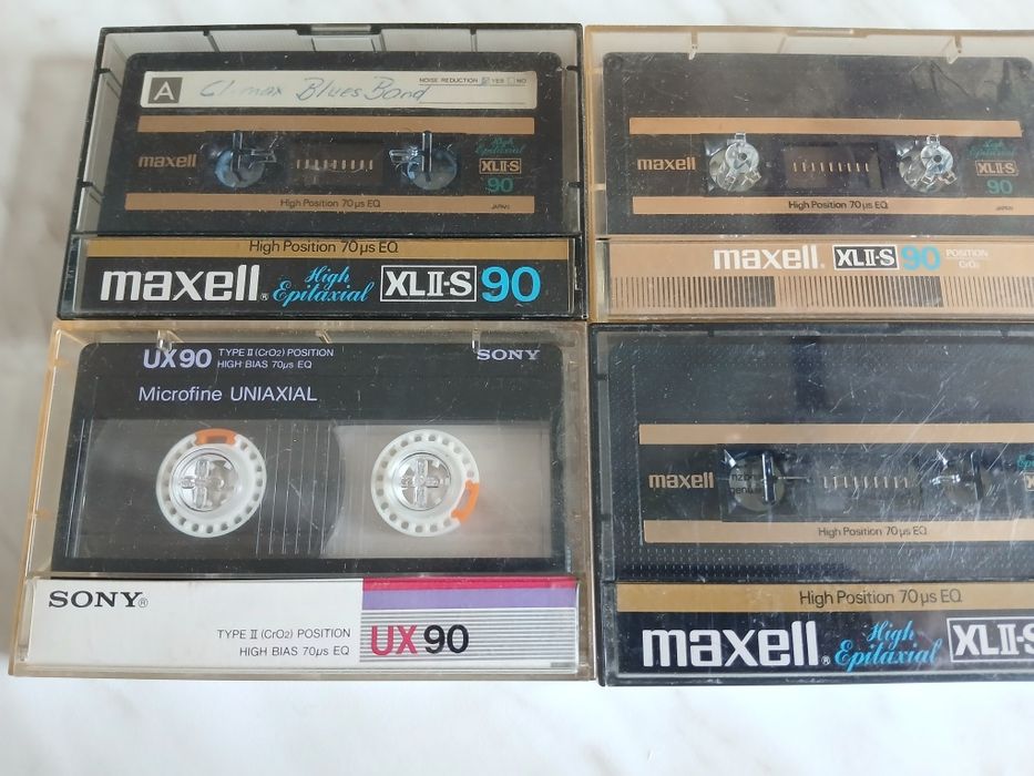 Maxell XLII-S High Epitaxial 90min, Sony UX 90min, ICM Professional 60