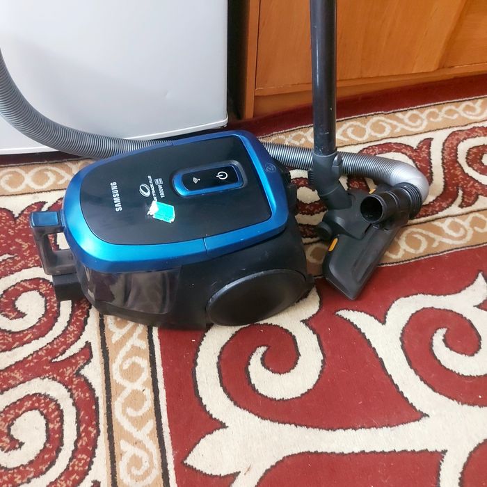 Продам пылесос SAMSUNG.