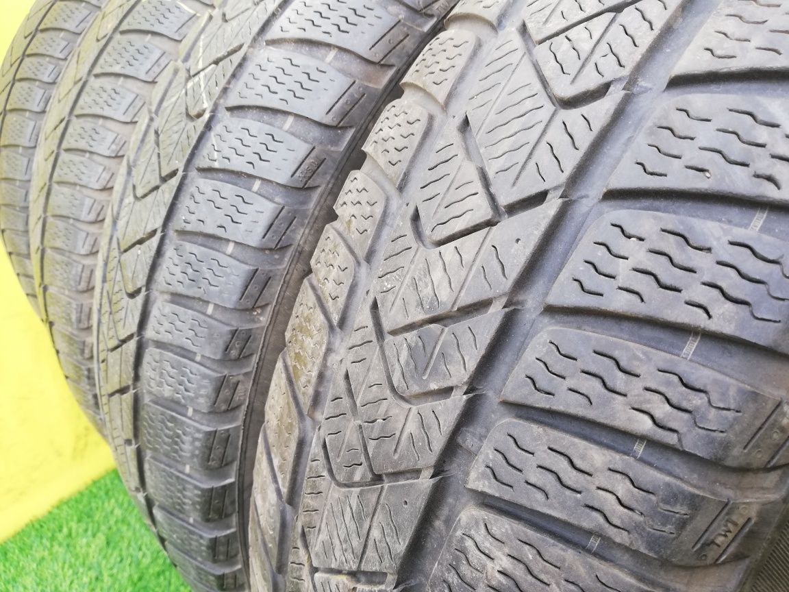 Шины 205/60 R17 Pirelli комплект