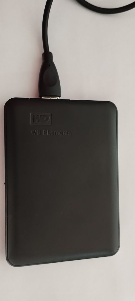Usb hard disk Towiba 6 tb va WD Elements 8tb