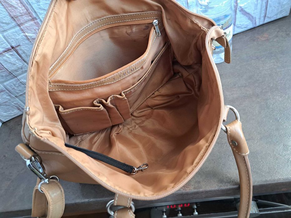 дамска чанта,L.CREDI,бежова кожена торба-естествена кожа