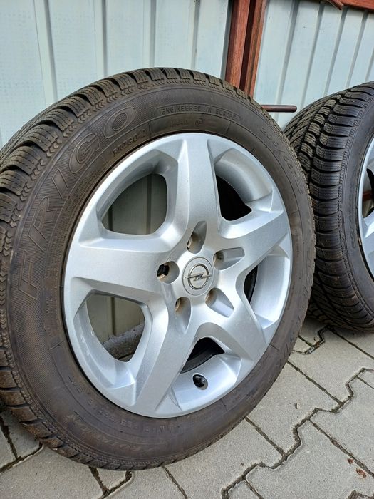 Anvelope iarna 205 55 r16