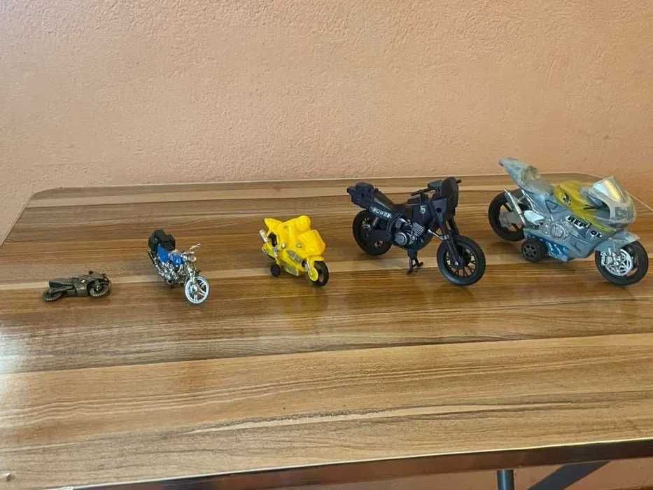 Лот детски екшън играчки