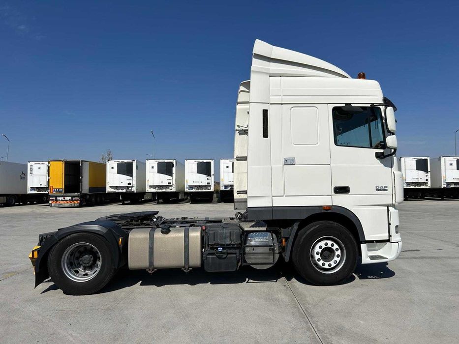 Cap tractor DAF XF 105  460 hp - 2011